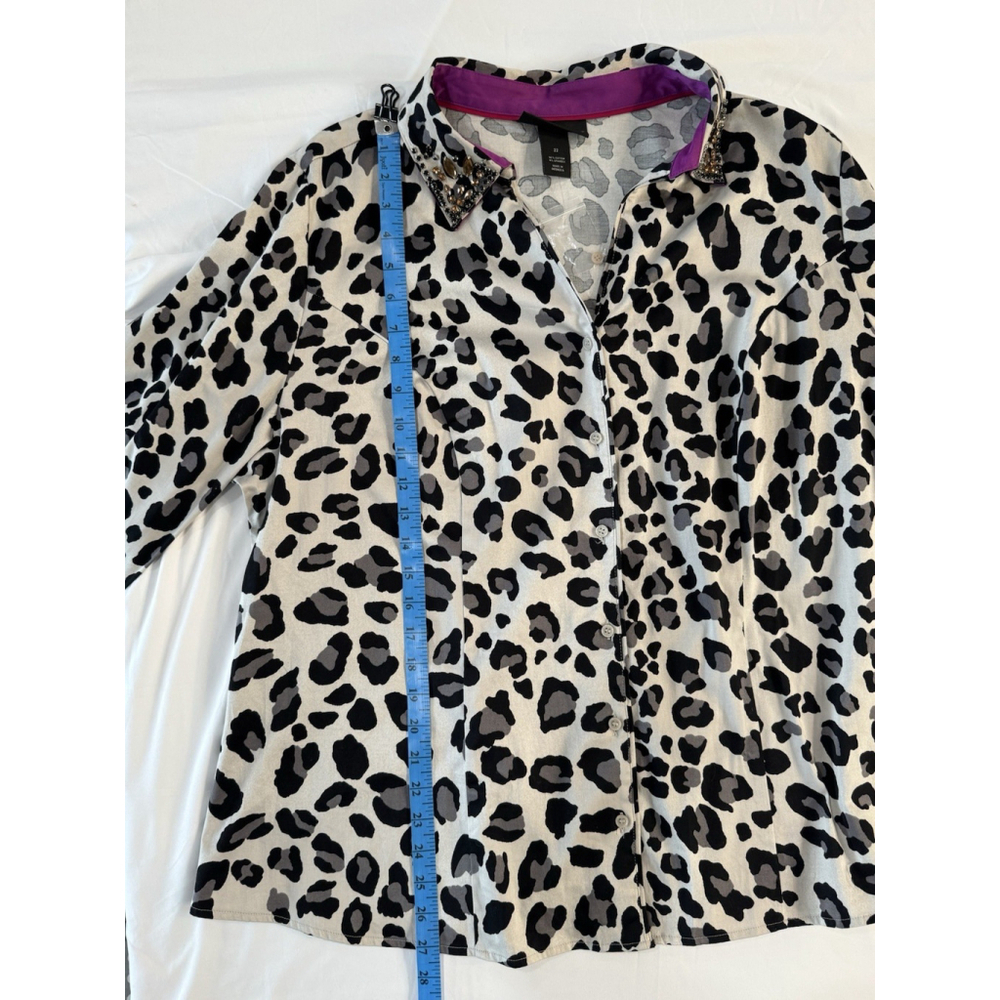 LANE BRYANT Leopard Print Blouse 22 Embellished Collar Button Front Purple Cuffs - Picture 10 of 11